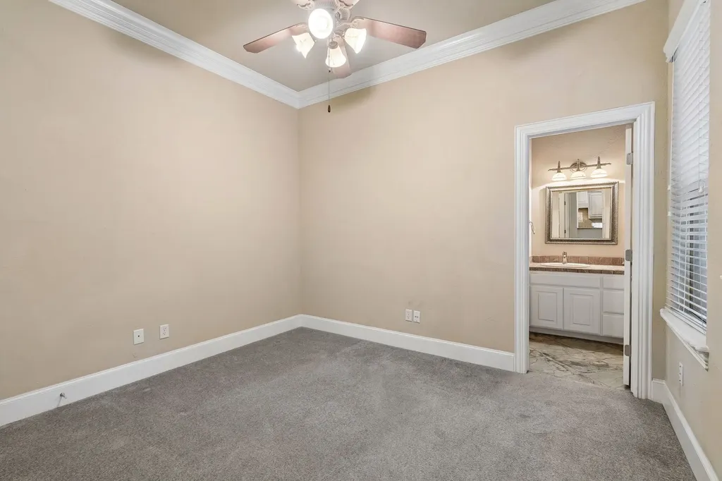 3803 Park Flower Court Arlington TX 76017