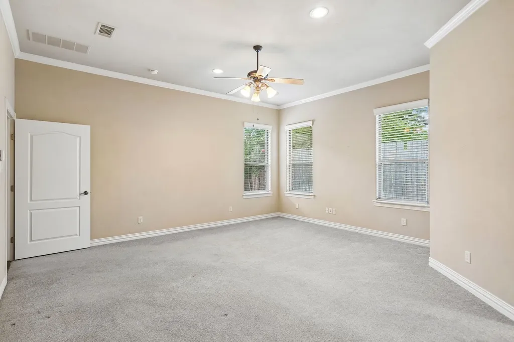3803 Park Flower Court Arlington TX 76017