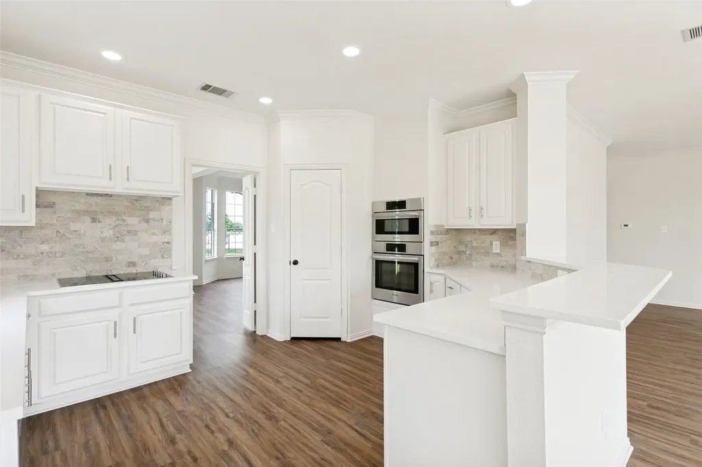 331 Lakeside Drive Shady Shores TX 76208