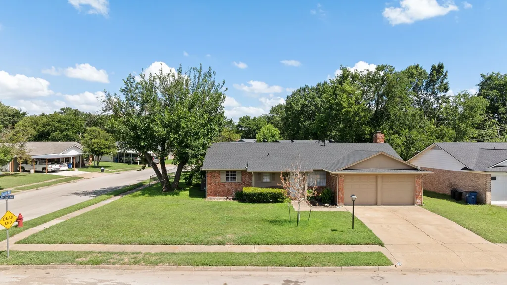 401 Langley Avenue Everman TX 76140