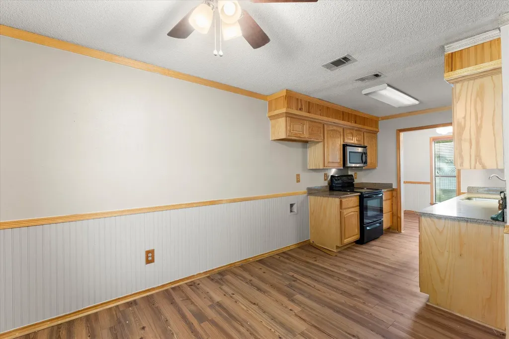 119 Mcanally Drive Mabank TX 75147