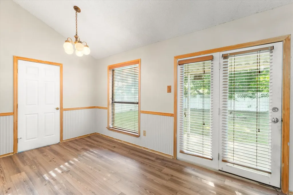 119 Mcanally Drive Mabank TX 75147