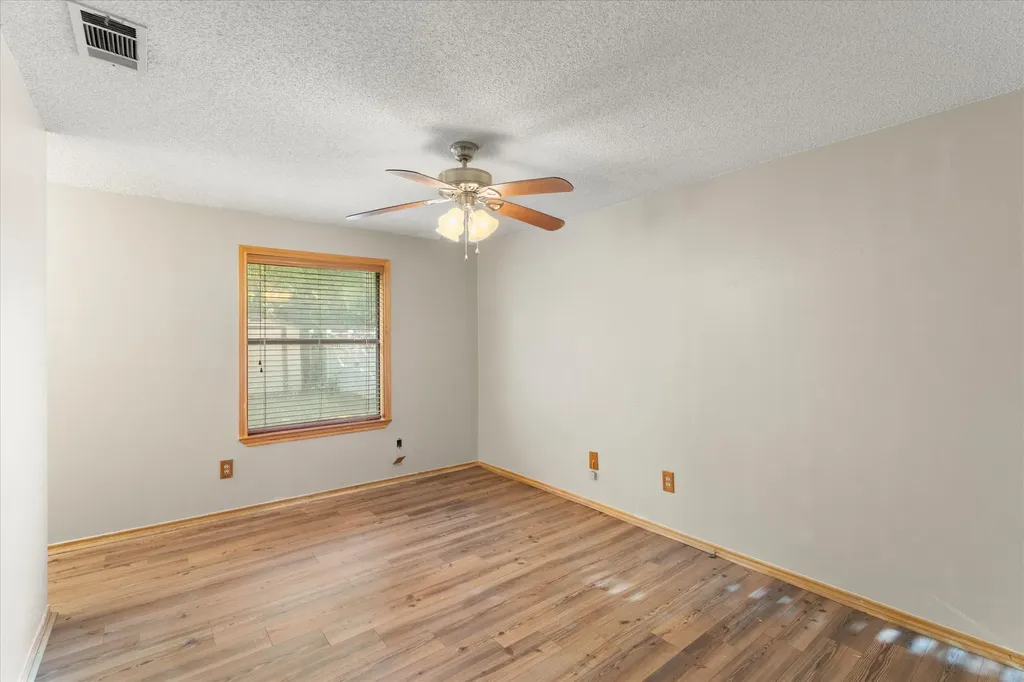 119 Mcanally Drive Mabank TX 75147