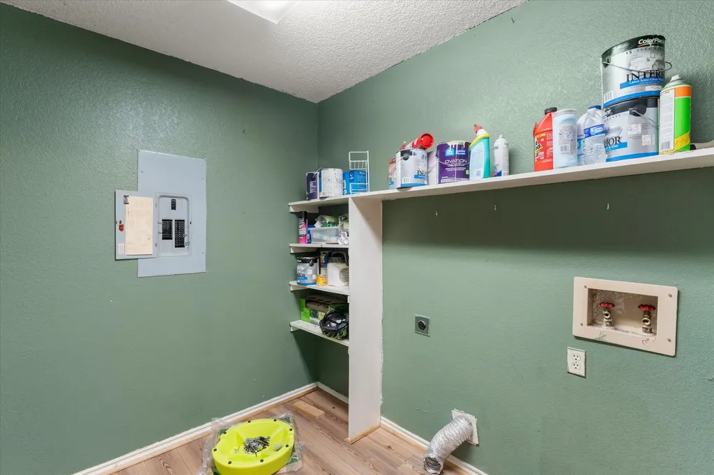 119 Mcanally Drive Mabank TX 75147
