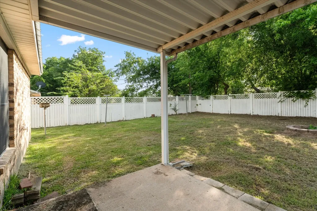 119 Mcanally Drive Mabank TX 75147