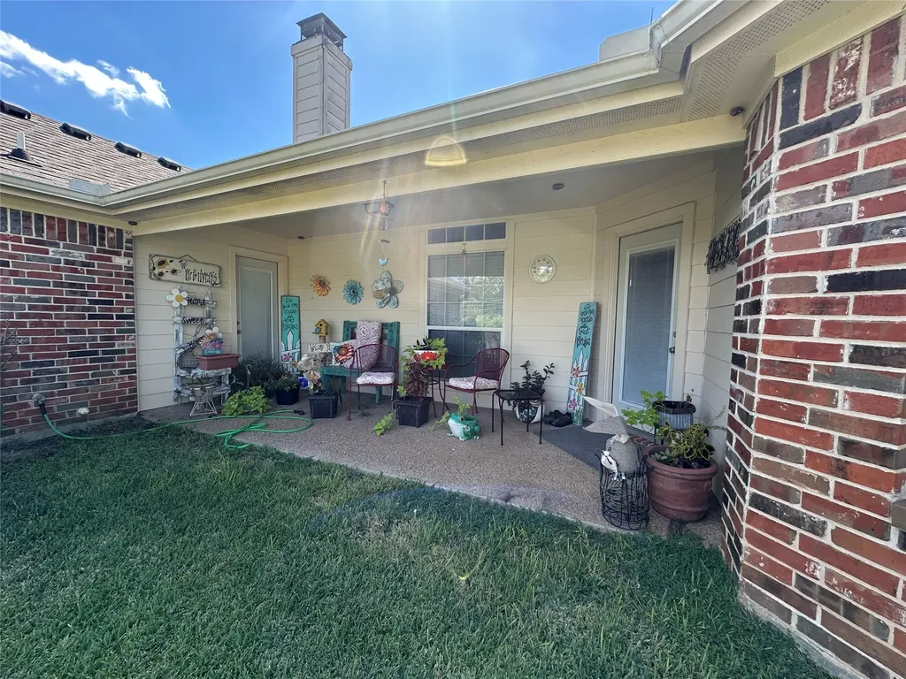 394 Sunland Park Robinson TX 76706