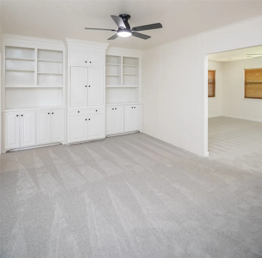 308 S Grove Road Richardson TX 75081