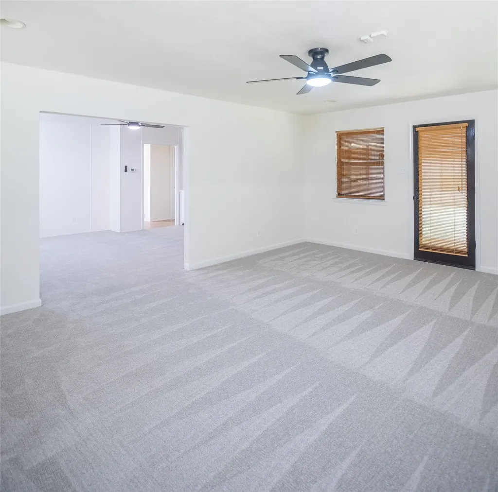 308 S Grove Road Richardson TX 75081