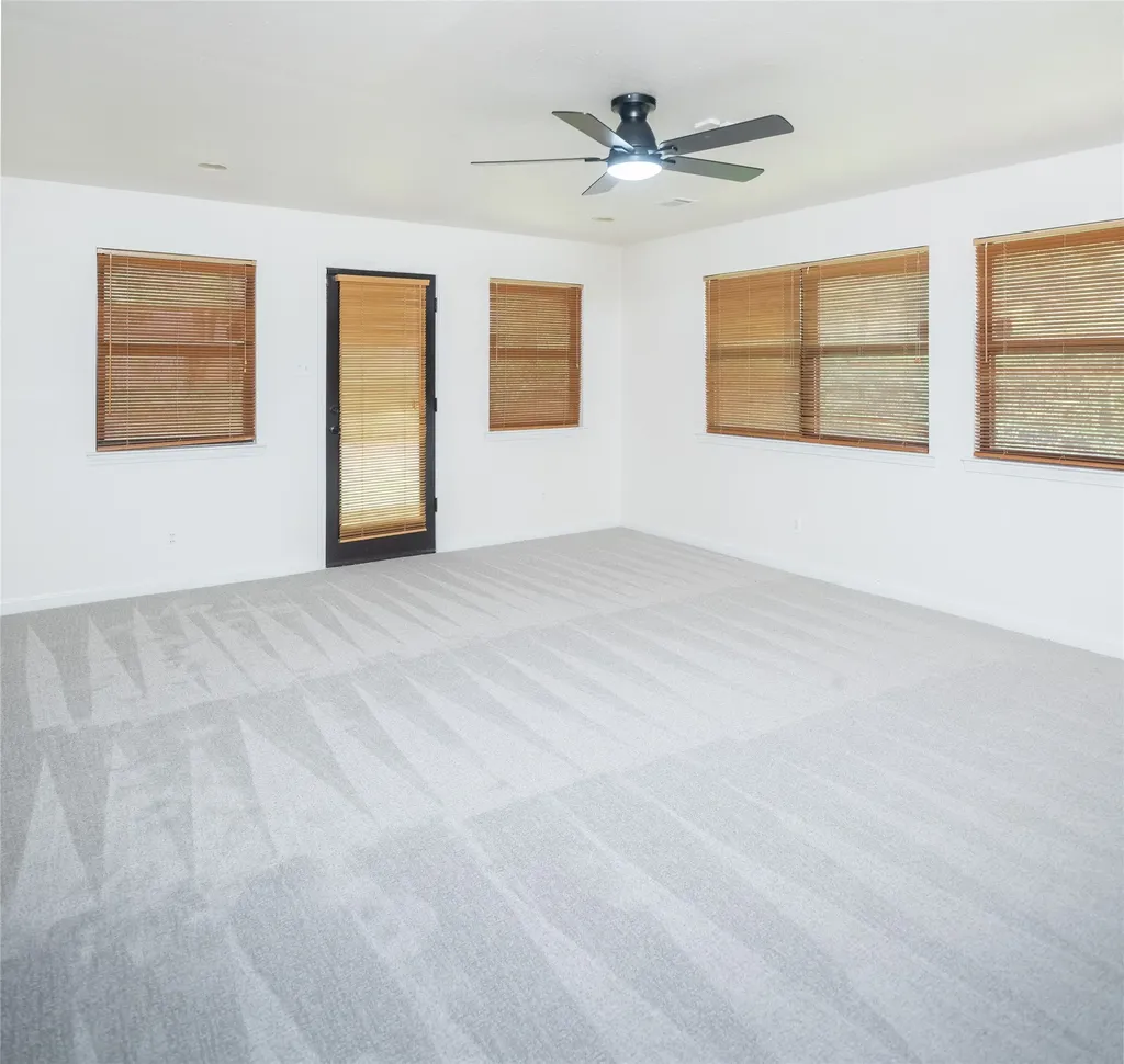 308 S Grove Road Richardson TX 75081