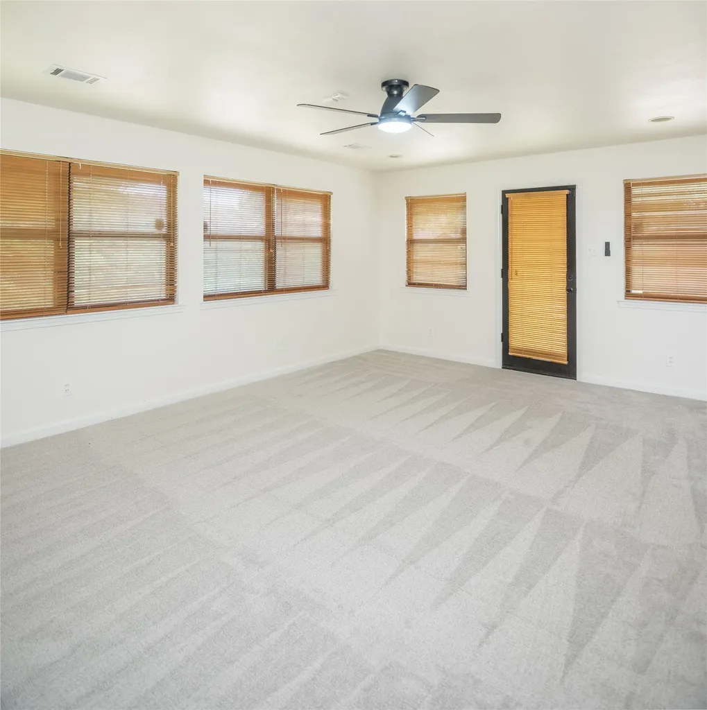 308 S Grove Road Richardson TX 75081