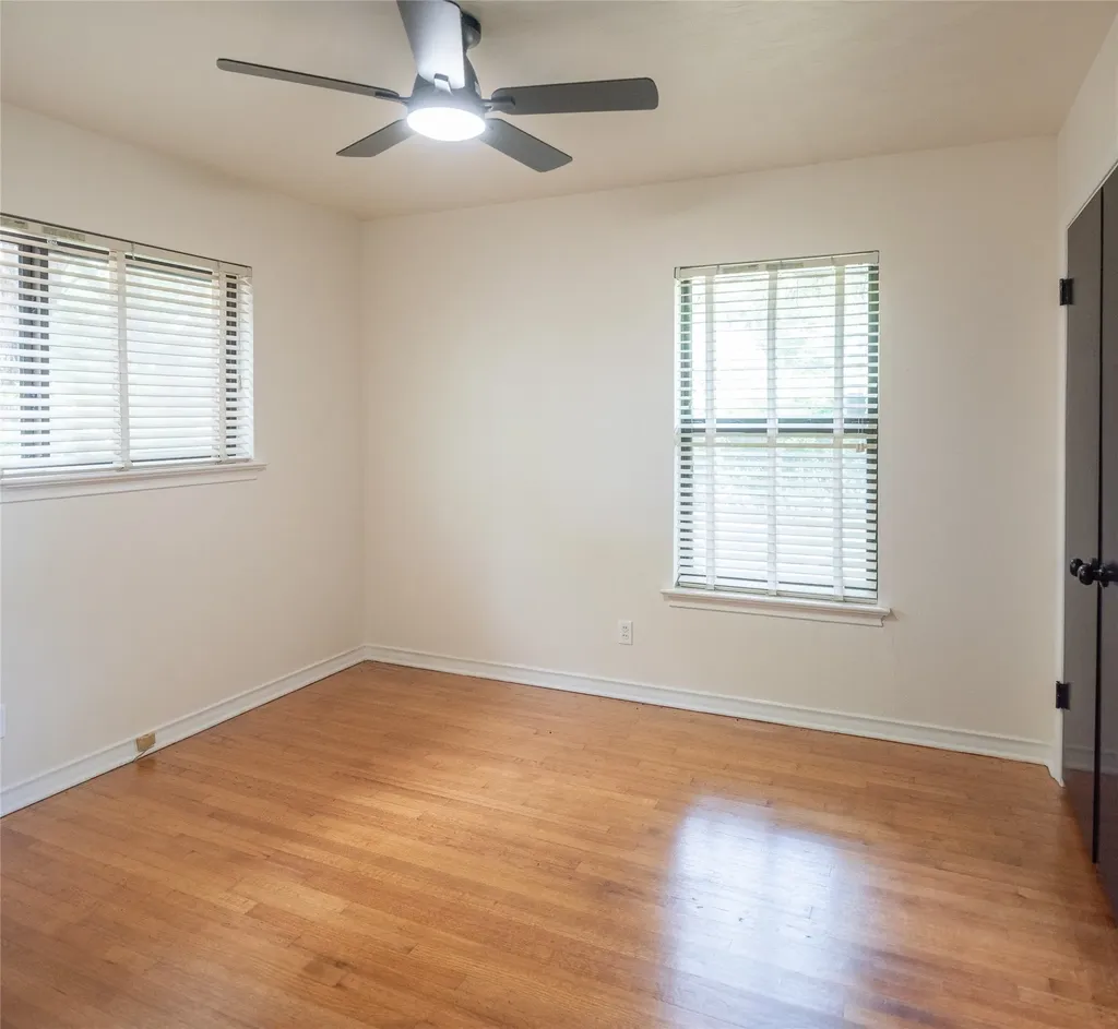 308 S Grove Road Richardson TX 75081