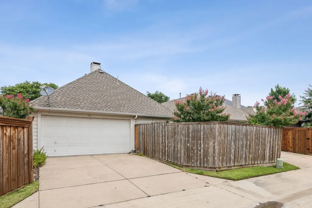 400 Moss Hill Road Irving TX 75063