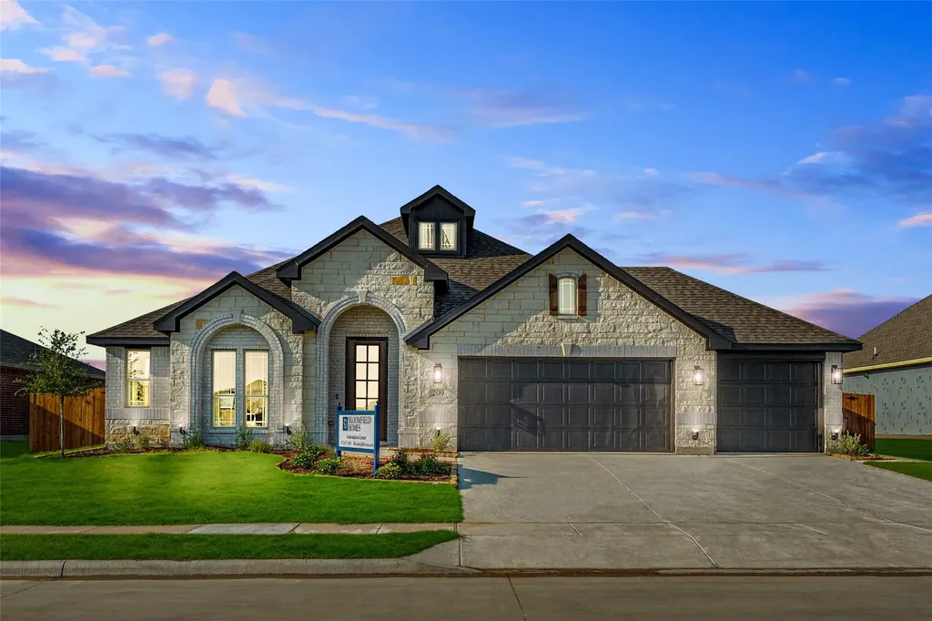 209 Saddletree Drive Nevada TX 75173