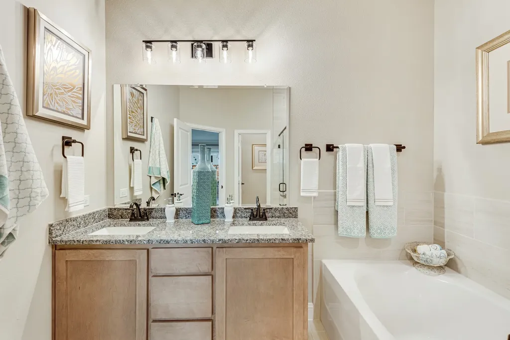 209 Saddletree Drive Nevada TX 75173