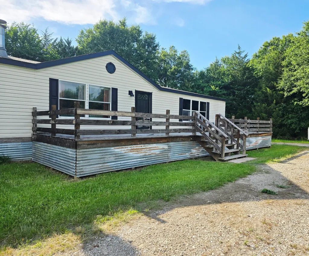25378 Us Highway 80 Grand Saline TX 75140