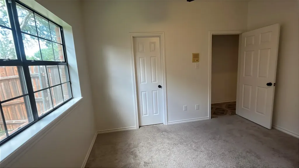 705 Bent Creek Drive Desoto TX 75115