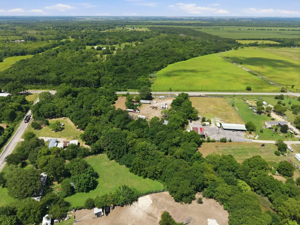 3212 Bilindsay Road Combine TX 75159