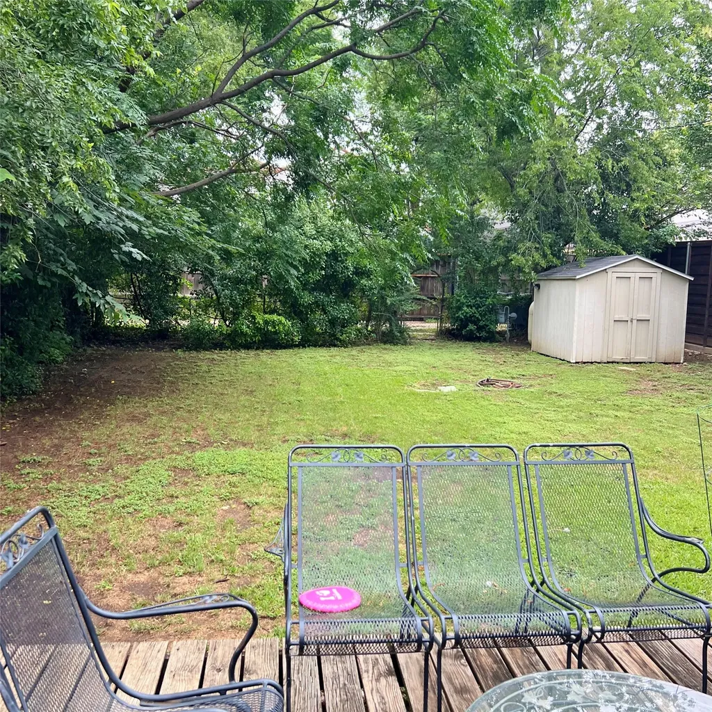 5101 W Amherst Avenue Dallas TX 75209