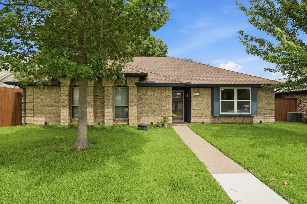328 Lakewood Court Coppell TX 75019