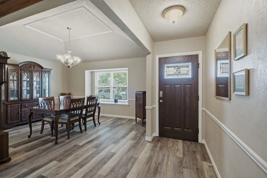 328 Lakewood Court Coppell TX 75019