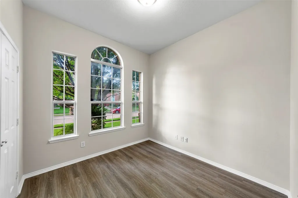 5813 Blue Spruce Lane Mckinney TX 75070