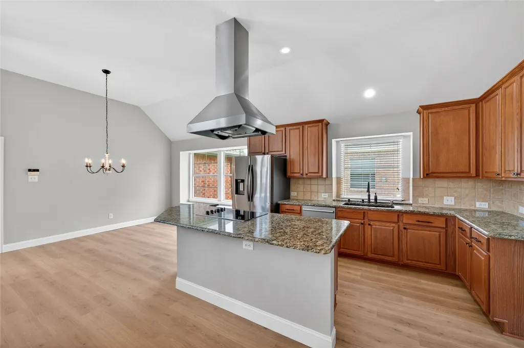 3812 Leeward Circle The Colony TX 75056