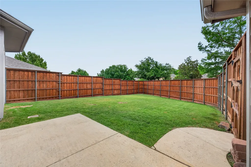 3812 Leeward Circle The Colony TX 75056