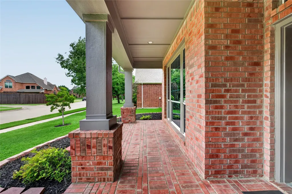 3812 Leeward Circle The Colony TX 75056