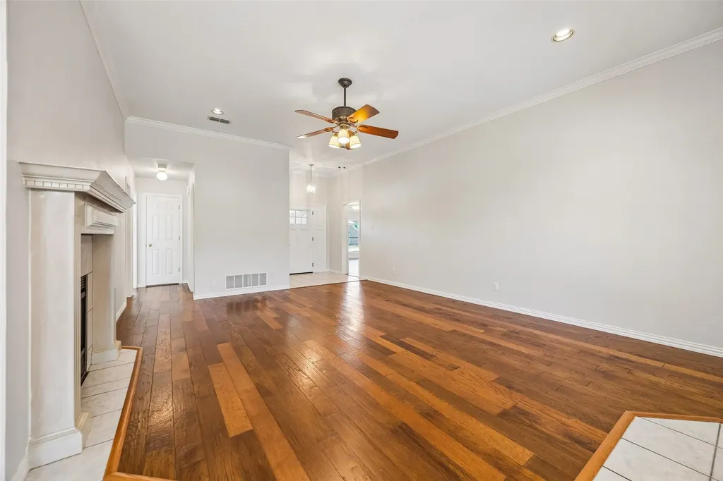 216 Point Circle Pilot Point TX 76258