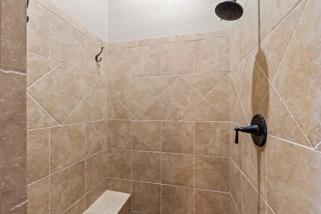 229 N Beverly Drive Malakoff TX 75148