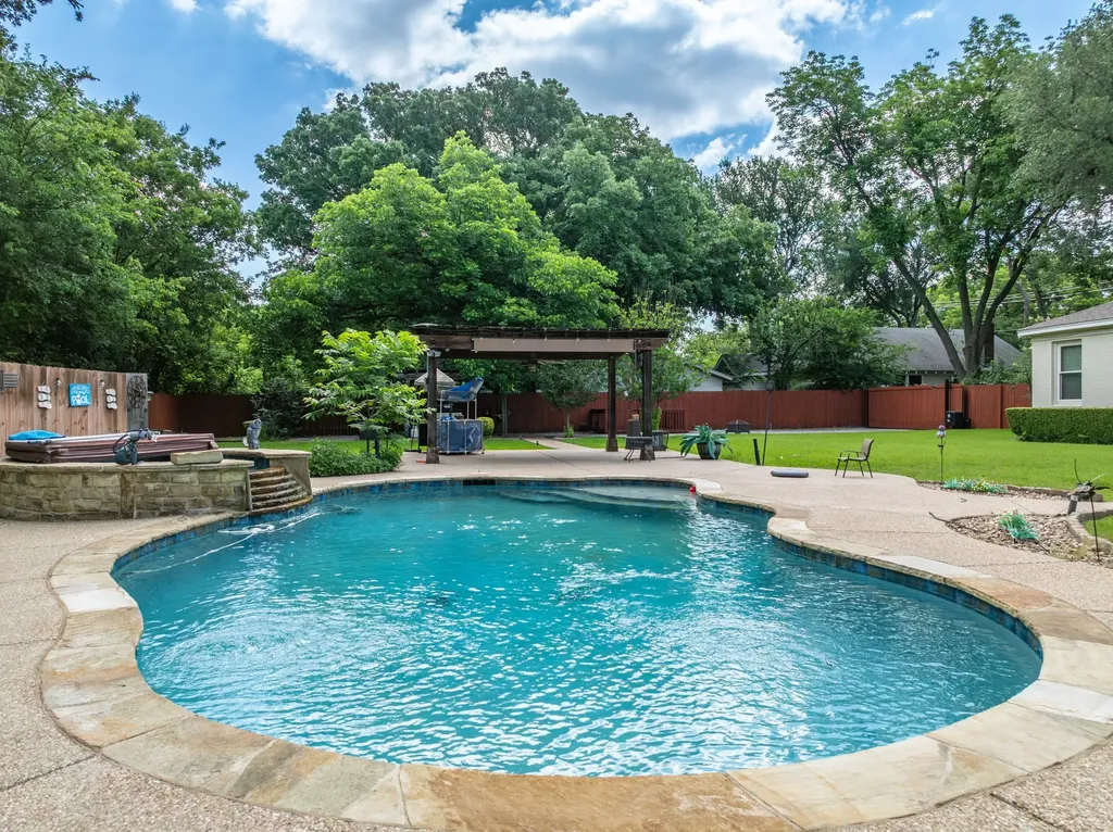 1107 Park Drive Hillsboro TX 76645