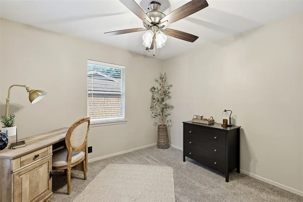 3732 Layton Avenue Haltom City TX 76117
