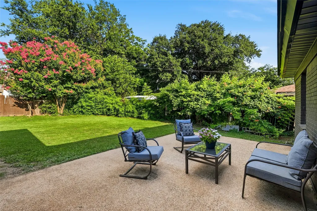 3732 Layton Avenue Haltom City TX 76117
