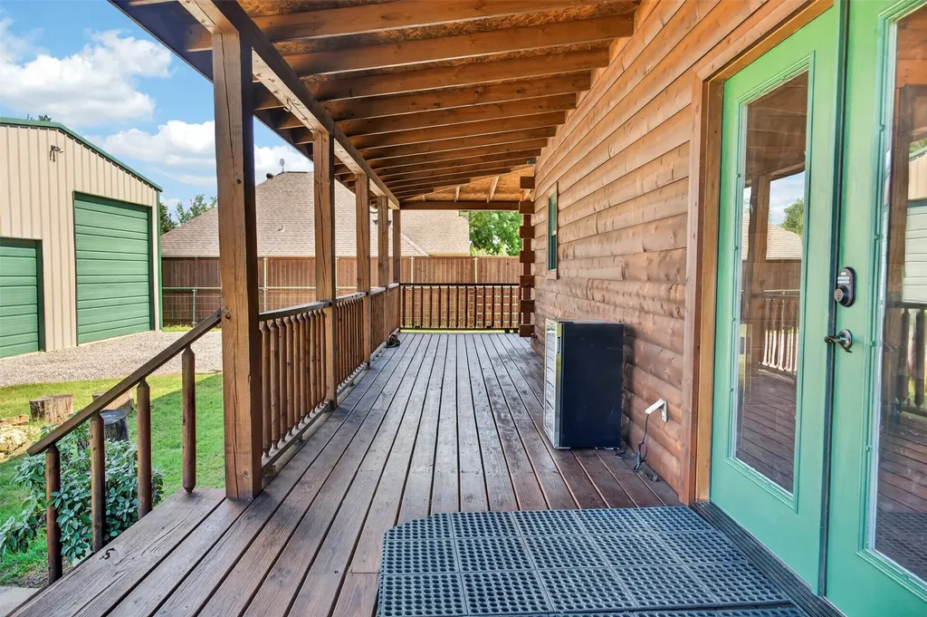 2270 Mitchell Road Krum TX 76249