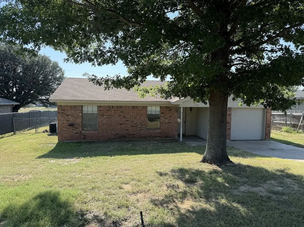 11204 Liberty School Road Pelican Bay TX 76020