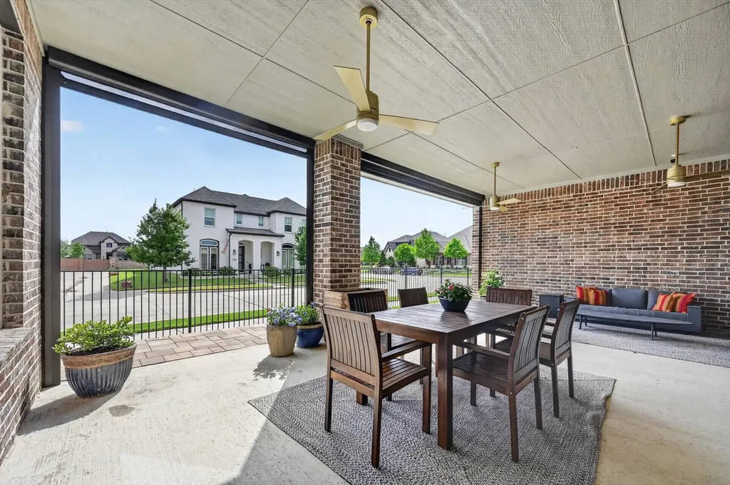 1423 William Way Farmers Branch TX 75234