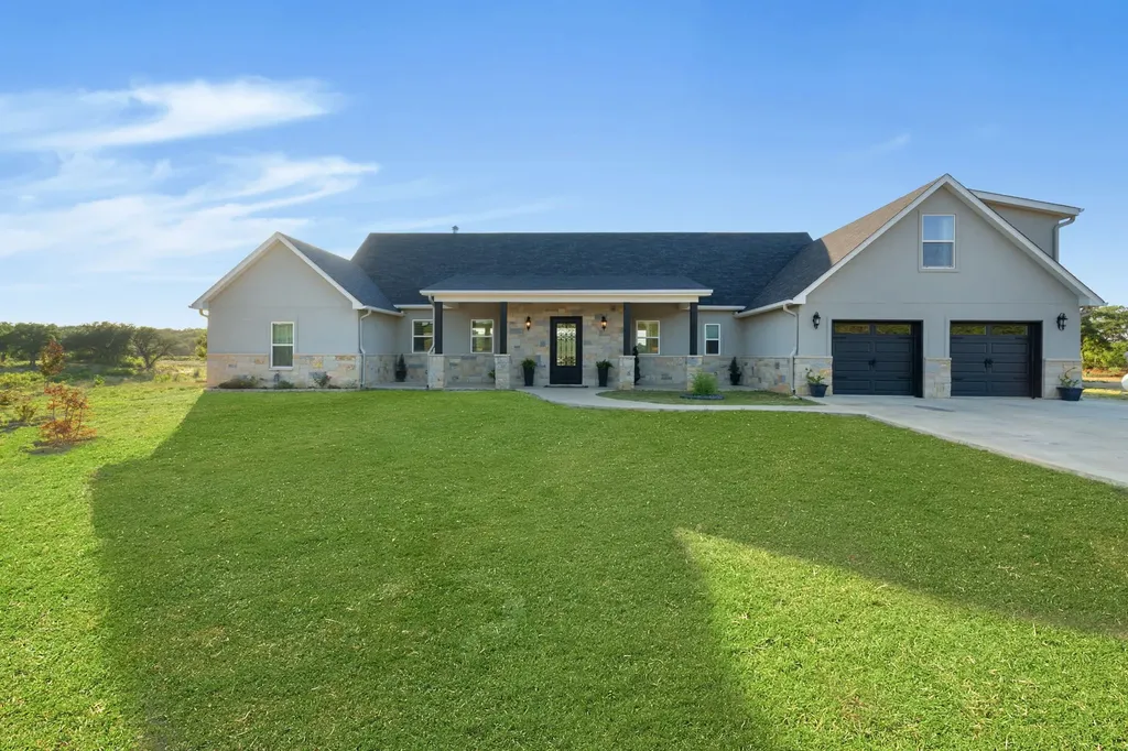 313 Hidden Shores Drive Cisco TX 76437