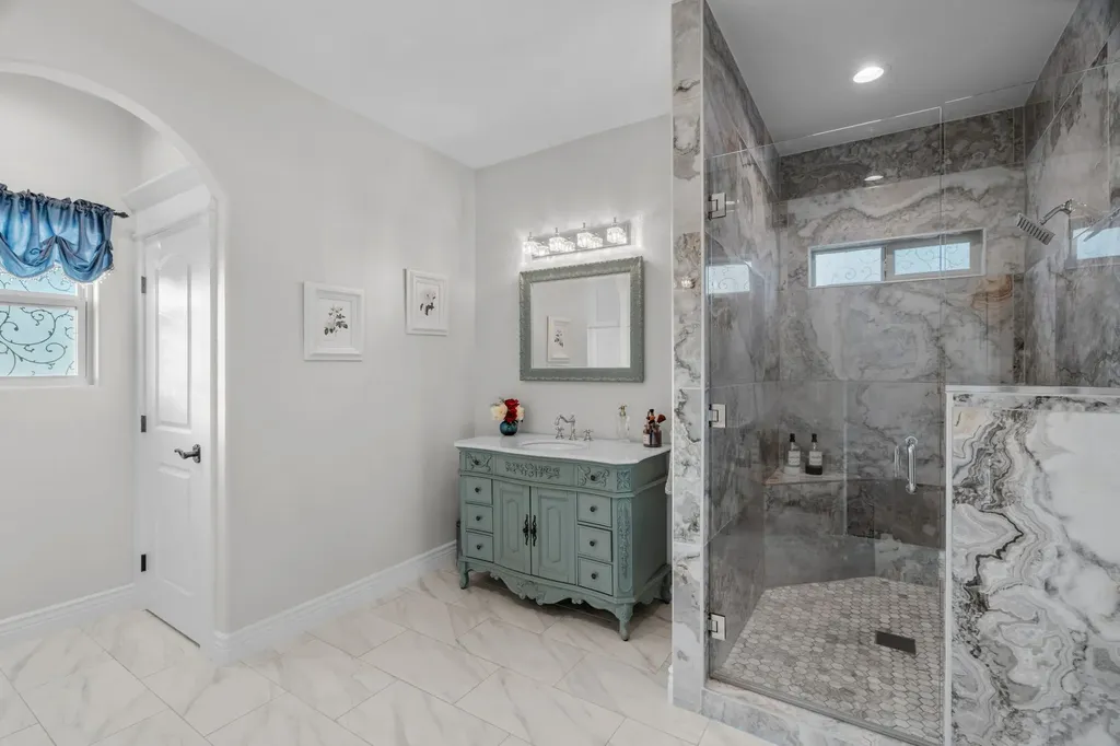 313 Hidden Shores Drive Cisco TX 76437