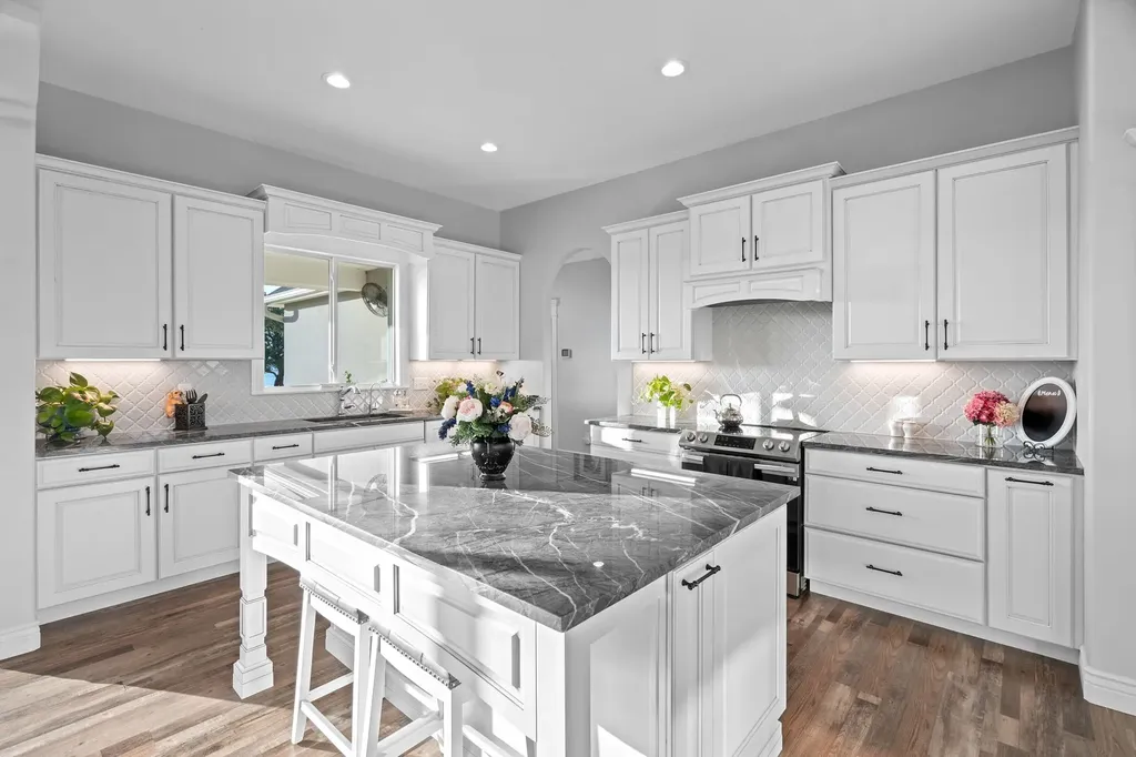 313 Hidden Shores Drive Cisco TX 76437