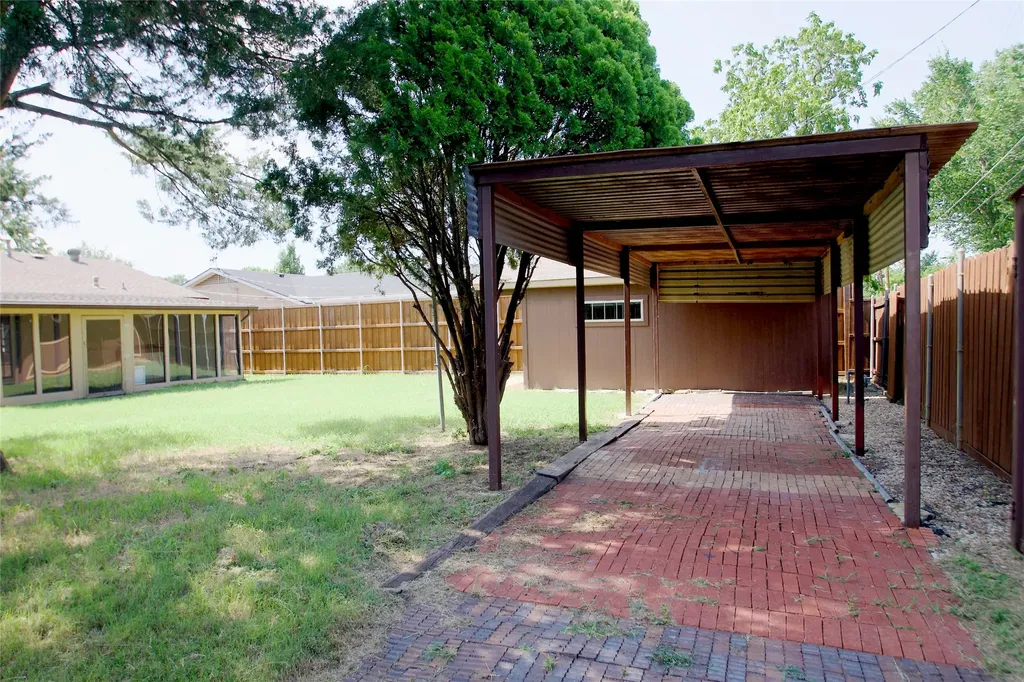 2708 N Avenue Plano TX 75074
