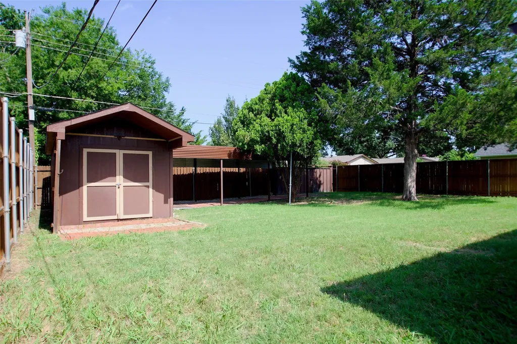 2708 N Avenue Plano TX 75074