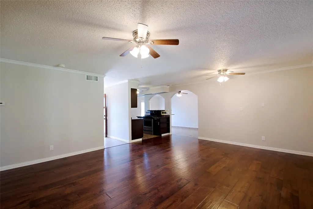 2708 N Avenue Plano TX 75074