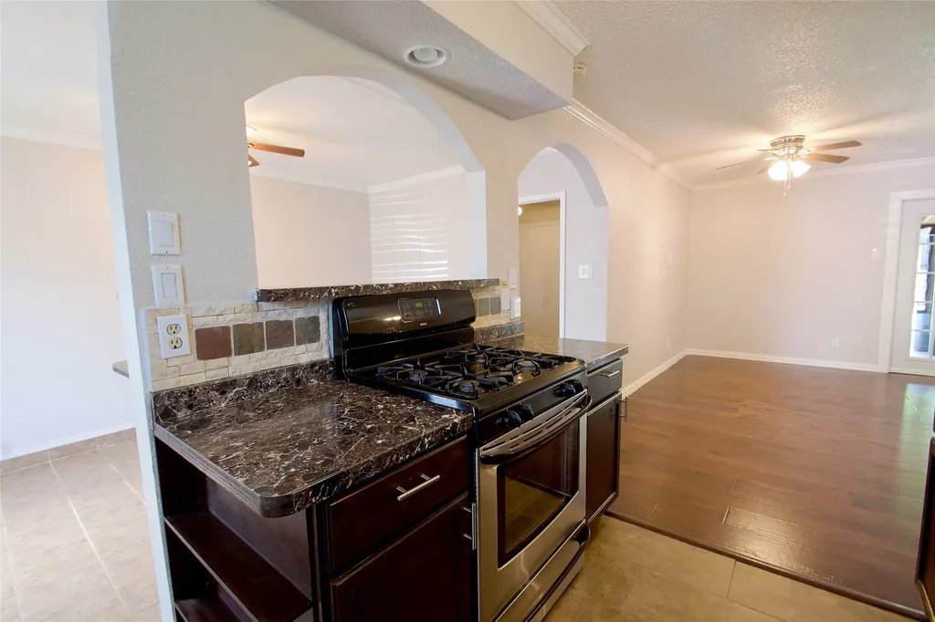 2708 N Avenue Plano TX 75074