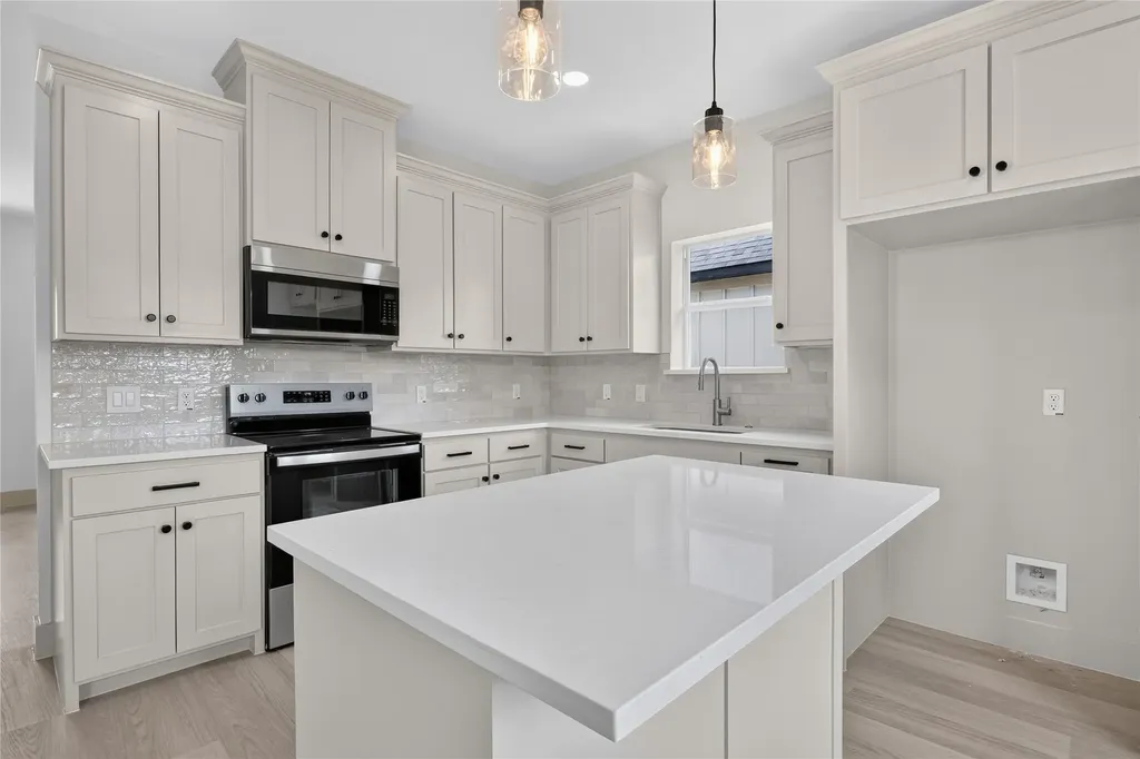 207 E South Street Itasca TX 76055