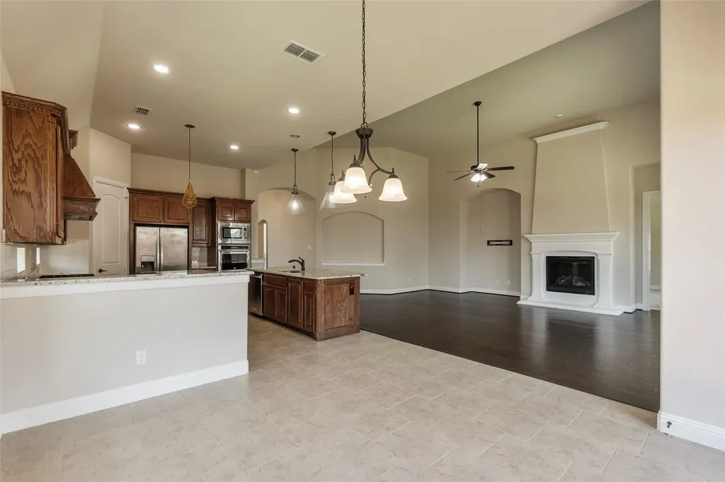 4802 Comstock Way Mansfield TX 76063