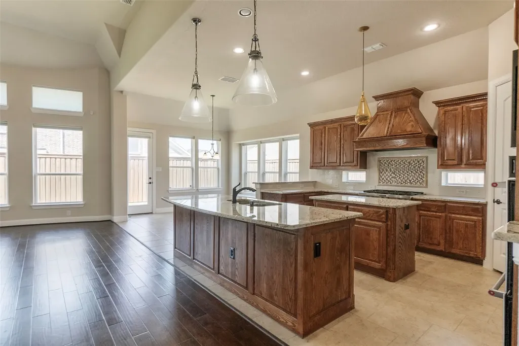 4802 Comstock Way Mansfield TX 76063