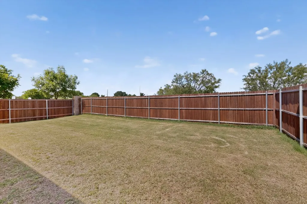 3401 Kingsview Drive Denton TX 76207