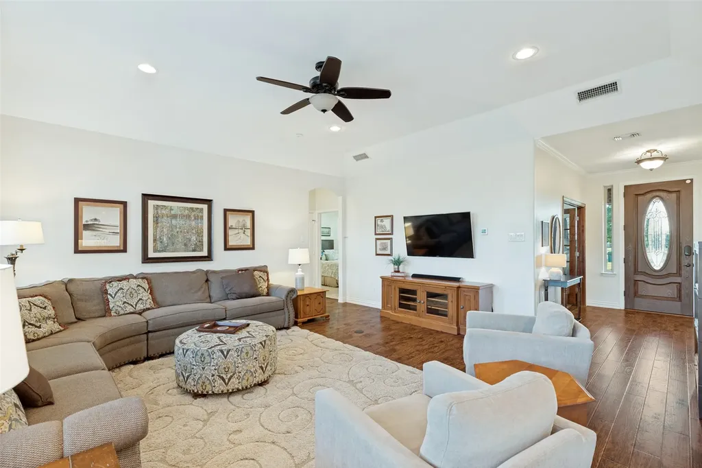 158 Whispering Winds Drive Gunter TX 75058