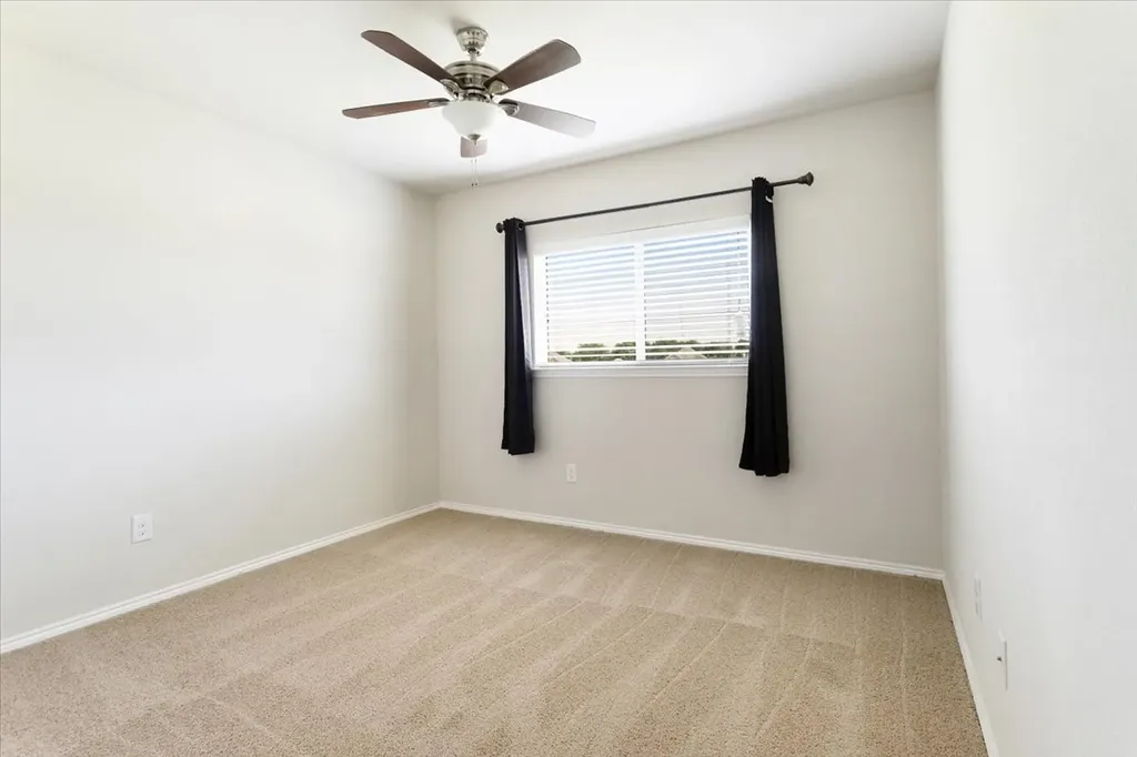 802 Swan Ridge Drive Sherman TX 75092