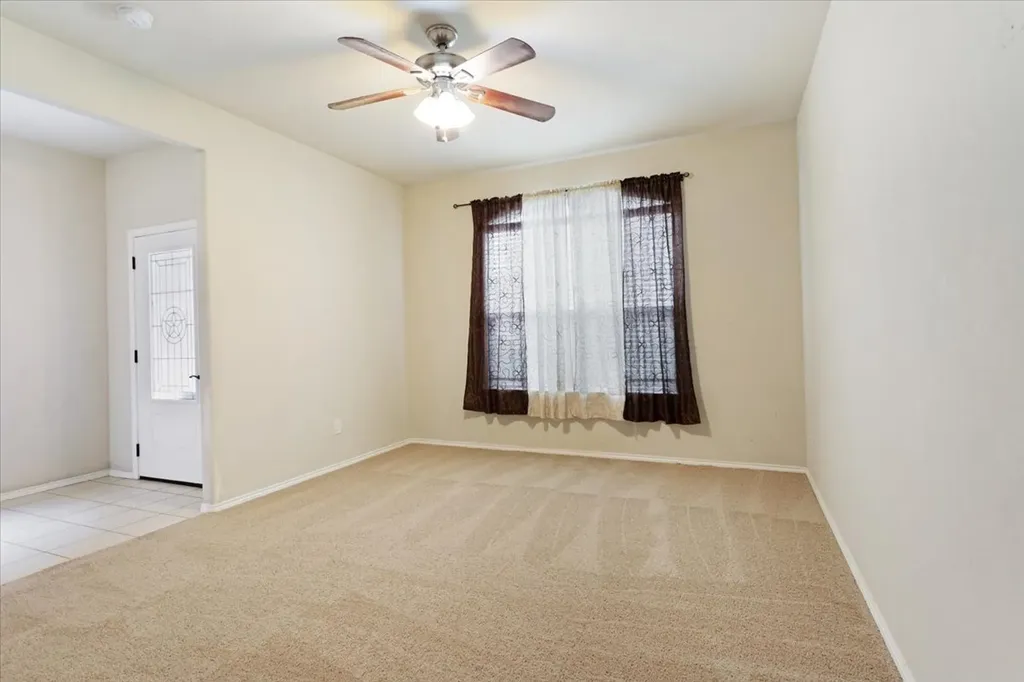 802 Swan Ridge Drive Sherman TX 75092